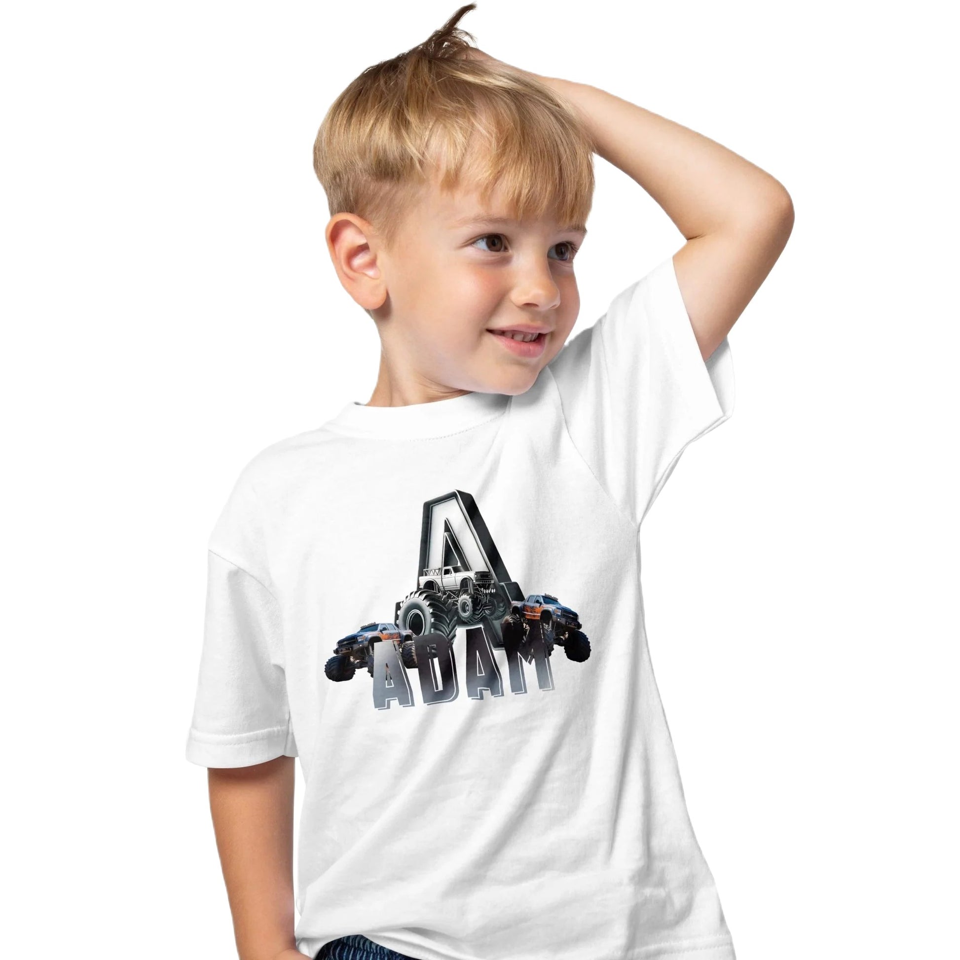 T shirt personnalisé pour enfants - Camion de course avec initiale et prenom - MiniLook